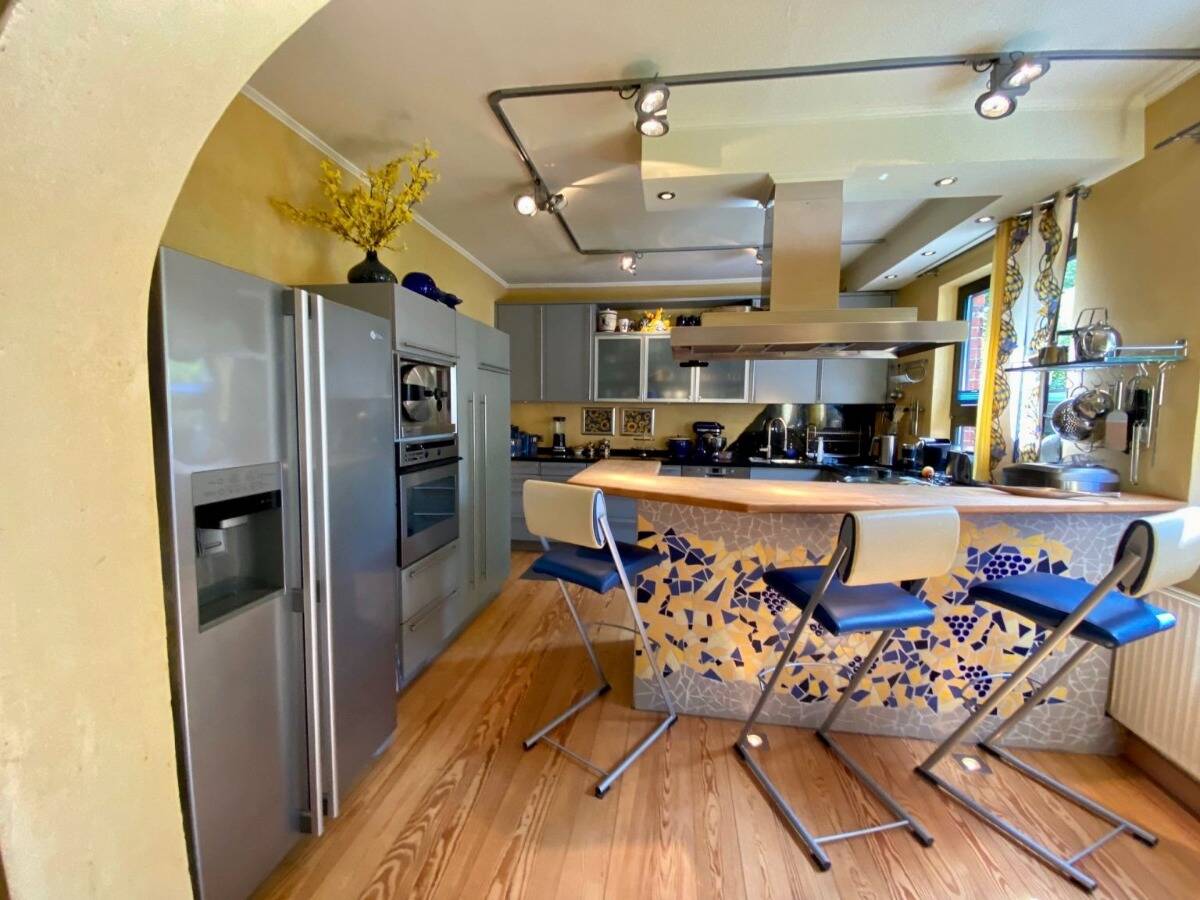 Property thumbnail 11