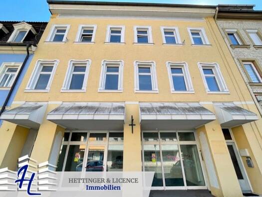 Reihenmittelhaus zum Kauf 725.000 € 425 m² 712 m² Grundstück Kitzingen Kitzingen 97318