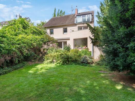 Einfamilienhaus zum Kauf 1.395.000 € 9 Zimmer 233 m² 1.200 m² Grundstück Lohausen Düsseldorf / Lohausen 40474