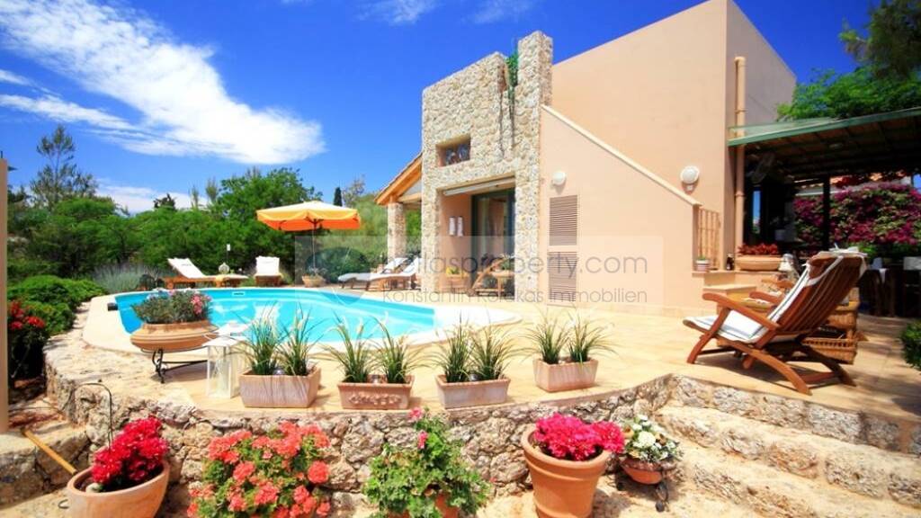 Villa zum Kauf 1.000.000 € 5 Zimmer 240 m² 1.022 m² Grundstück Kranidi 21300