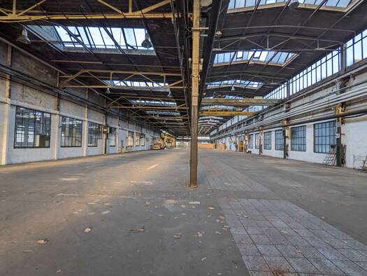 Halle/Industriefläche zur Miete provisionsfrei 1.800 m² Lagerfläche teilbar von 200 m² bis 1.800 m² Siemensstadt Spandau 13599
