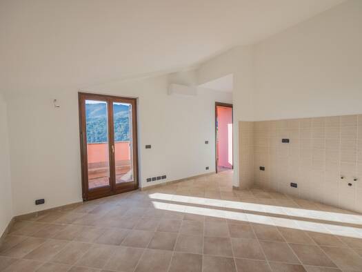Wohnung zum Kauf 255.000 € 3 Zimmer 73 m² frei ab sofort Savona