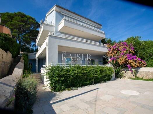 Haus zum Kauf 10 Zimmer 416 m² Mali Losinj Mali Lošinj