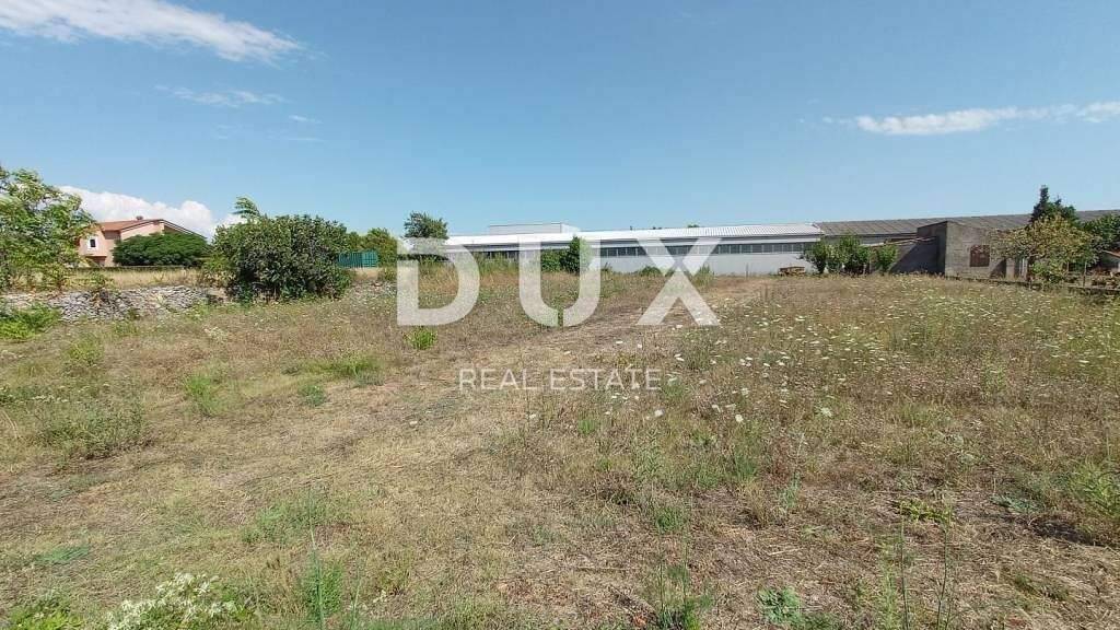 Land-/Forstwirtschaft zum Kauf 307.200 € Petrcane - Kozino