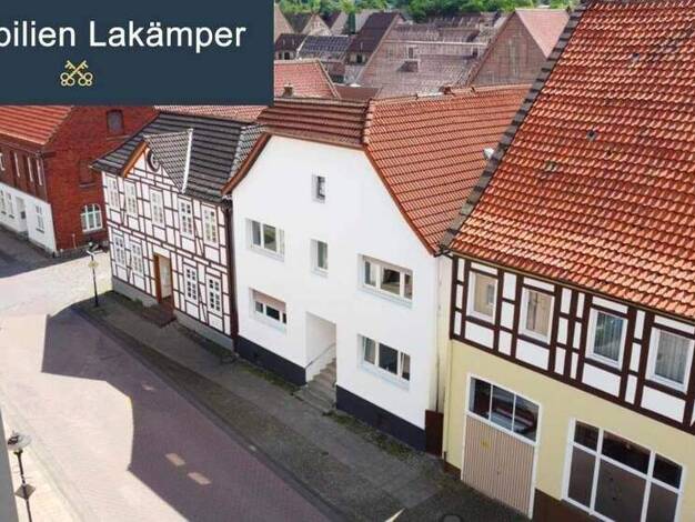 Mehrfamilienhaus zum Kauf 349.000 € 7 Zimmer 170 m² 411 m² Grundstück Nieheim 33039