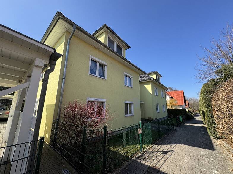 Wohnung zum Kauf 139.000 € 3 Zimmer 62 m² Dachgeschoss Großerkmannsdorf Radeberg 01454