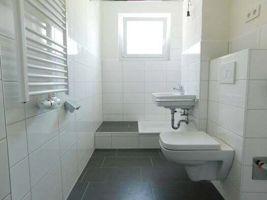 Wohnung zur Miete nur mit Wohnberechtigungsschein 349 € 2 Zimmer 58,8 m² frei ab 10.10.2026 Zollernstraße 7 Kirchlinde Huckarde 44379