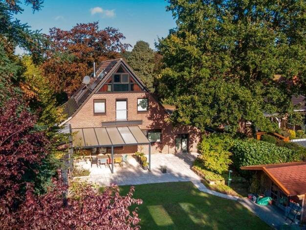 Einfamilienhaus zum Kauf 389.000 € 5 Zimmer 210 m² 1.055 m² Grundstück frei ab 31.07.2027 Brandlecht Nordhorn 48531