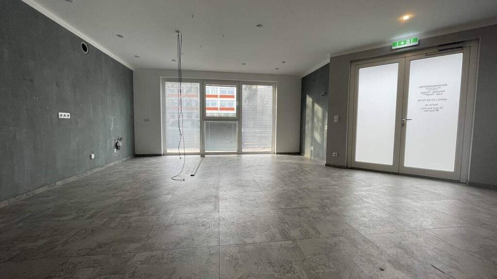 Bürofläche zur Miete 837 € 3 Zimmer 86 m² Bürofläche Wiener Neustadt 2700