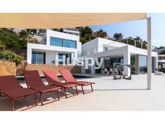 Villa zum Kauf 4.300.000 € 6 Zimmer 357 m² 1.223 m² Grundstück >Carrer Madrid > Santa Eulària des Riu 07819