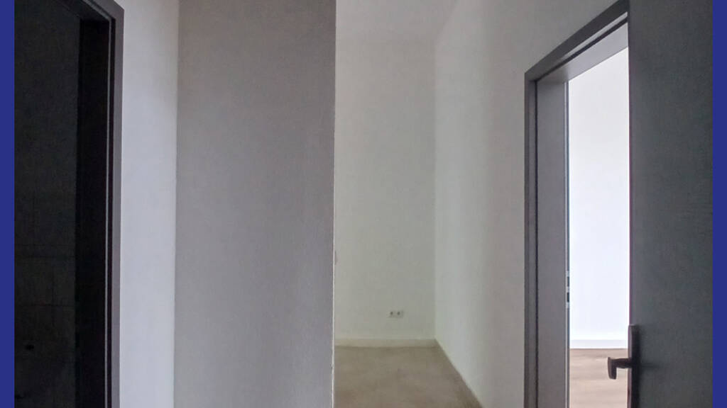 Wohnung zur Miete 420 € 2 Zimmer 56,3 m² 1. Geschoss Am Busbahnhof 13 Apolda 99510