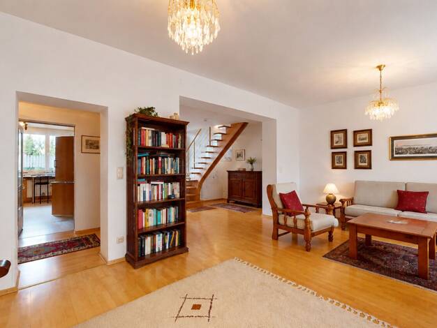 Maisonette zum Kauf 810.000 € 5 Zimmer 160,4 m² EG frei ab 01.08.2026 Ginnheim Frankfurt am Main 60431