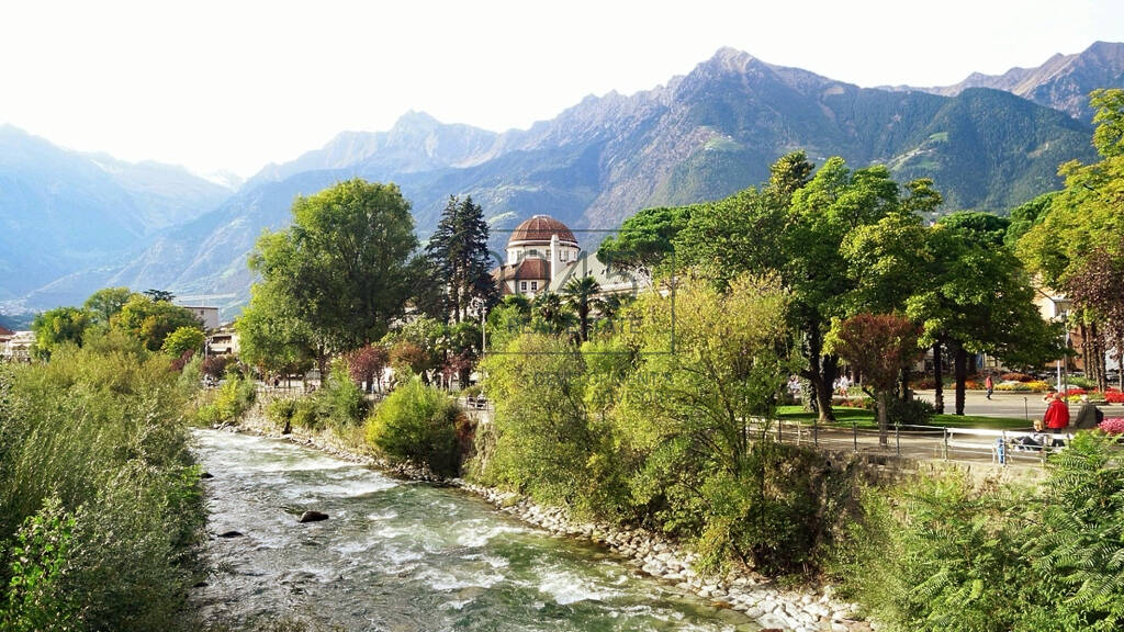 Villa zum Kauf 3.900.000 € 6 Zimmer 517,3 m² 2.000 m² Grundstück Meran 39012