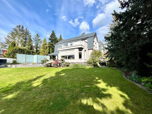 Einfamilienhaus zum Kauf 650.000 € 11 Zimmer 270 m² 1.264 m² Grundstück frei ab sofort Schkeuditz 04435