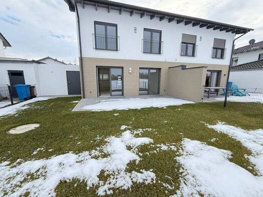 Doppelhaushälfte zum Kauf provisionsfrei 648.000 € 125 m² 255 m² Grundstück frei ab sofort Ittling Straubing 94315