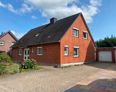 Einfamilienhaus zum Kauf 349.000 € 7 Zimmer 170,3 m² 708 m² Grundstück Heide Heide 25746