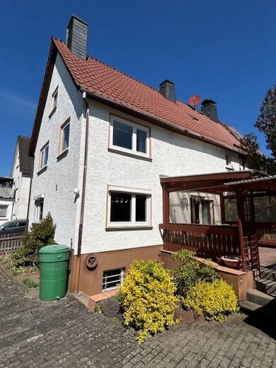 Haus zum Kauf 165.000 € 100 m² 357 m² Grundstück frei ab sofort Seelbach Herborn 35745