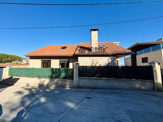 Chalet zum Kauf 435.000 € 10 Zimmer 313 m² Baiona 36308