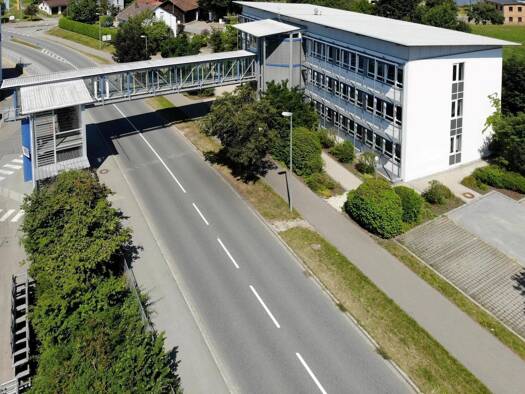 Büro zur Miete provisionsfrei 1.050 € 125 m² Bürofläche Bogen 94327