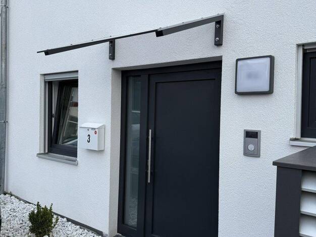 Doppelhaushälfte zur Miete 1.470 € 4 Zimmer 125 m² 240 m² Grundstück frei ab 01.10.2026 Deggenau Deggendorf - Deggenau 94469