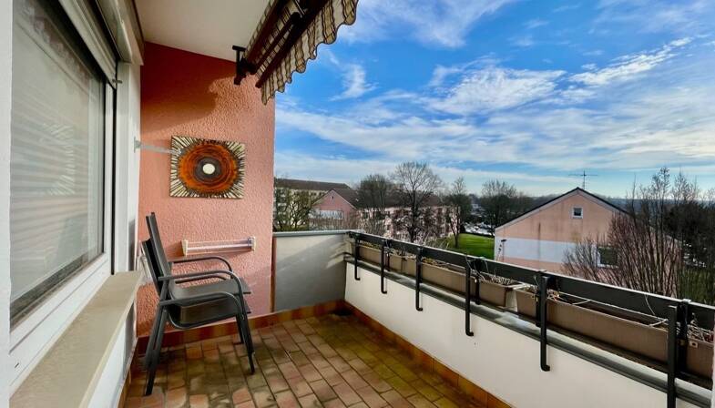Wohnung zum Kauf 185.700 € 3 Zimmer 72 m² Dachgeschoss, 3. Geschoss Köslinstraße 9 Heidberg Braunschweig 38124