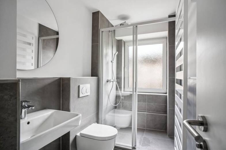 Wohnung zur Miete 1.250 € 2 Zimmer 55 m² 2. Geschoss Gerauer Straße 45 Niederrad Frankfurt am Main 60528