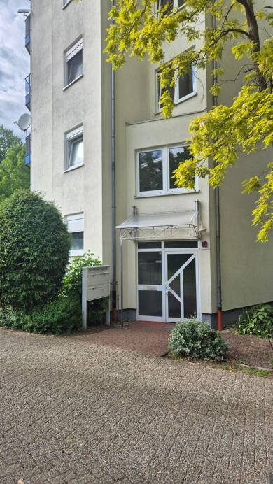 Wohnung zur Miete 650 € 2 Zimmer 53 m² Geschoss 3/4 Altenbauna Baunatal 34225