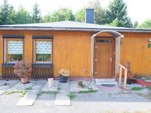 Einfamilienhaus zum Kauf 100.000 € 3 Zimmer 112 m² 1.605 m² Grundstück Hasselfelde Oberharz am Brocken 38899