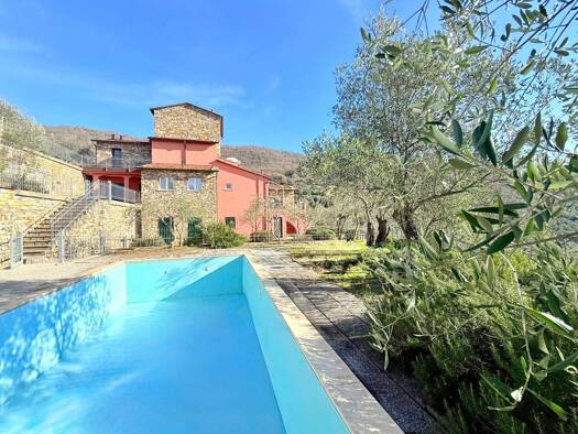 Wohnung zum Kauf 175.000 € 2,5 Zimmer 56 m² 3 Geschosse frei ab sofort Vasia 18020