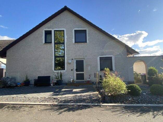 Mehrfamilienhaus zum Kauf 285.000 € 8 Zimmer 182 m² 750 m² Grundstück frei ab sofort Oberaula 36280