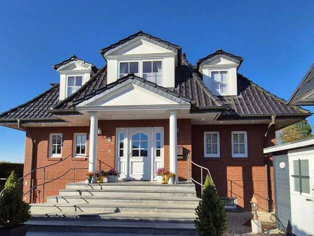 Einfamilienhaus zum Kauf provisionsfrei 1.599.000 € 6 Zimmer 260 m² 1.088 m² Grundstück Rellingen 25462