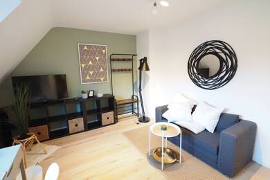 Studio zur Miete 650 € 1 Zimmer 35 m² Dachgeschoss, 4. Geschoss frei ab sofort Altstadt / St. Sebald Nürnberg 90403