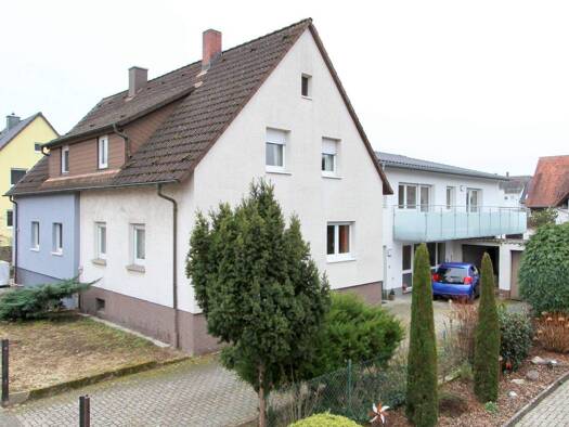 Doppelhaushälfte zum Kauf 520.000 € 7 Zimmer 199,5 m² 465 m² Grundstück frei ab sofort Forchheim Rheinstetten 76287