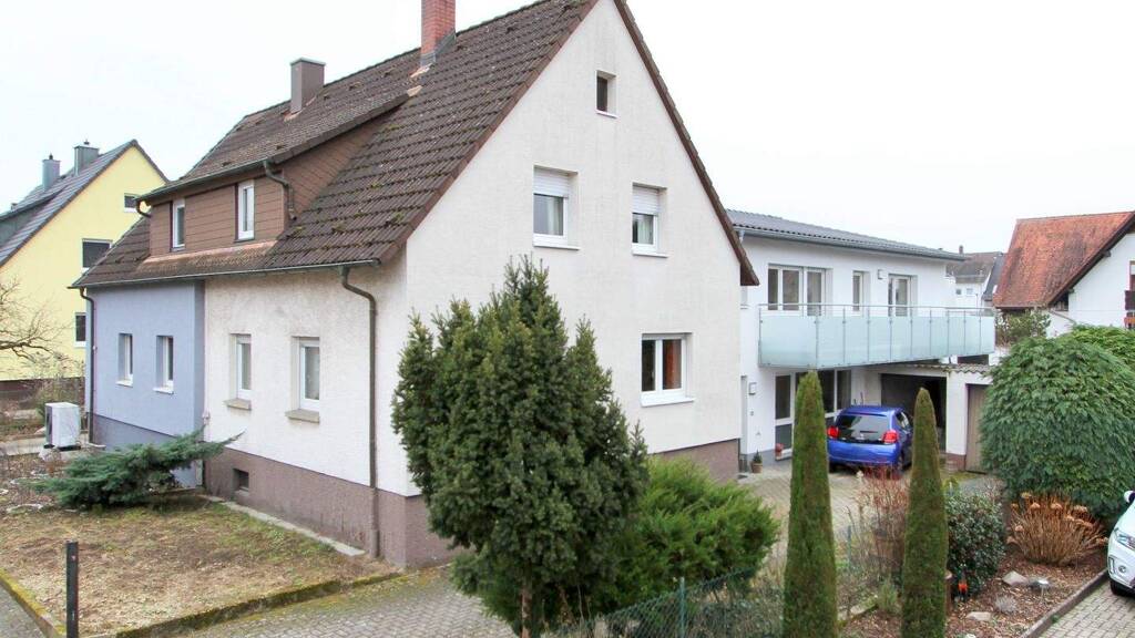 Doppelhaushälfte zum Kauf 520.000 € 7 Zimmer 199,5 m² 465 m² Grundstück frei ab sofort Forchheim Rheinstetten 76287
