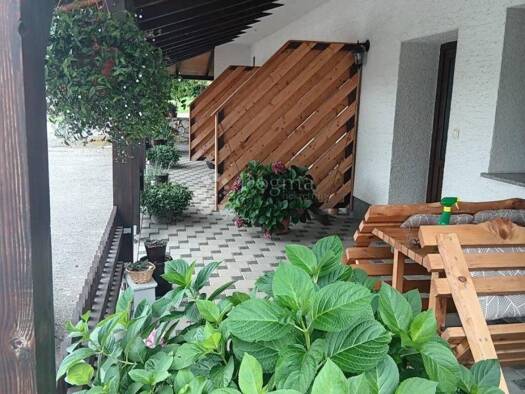 Haus zum Kauf 295.000 € 9 Zimmer 340 m² Korenica, Plitvicka Jezera Plitvička Jezera