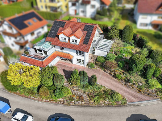 Einfamilienhaus zum Kauf 630.000 € 6,5 Zimmer 258,3 m² 750 m² Grundstück frei ab 01.06.2026 Höfen an der Enz 75339