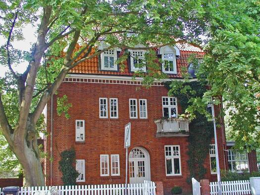 Maisonette zur Miete 830 € 2 Zimmer 53,5 m² Geschoss 1/4 frei ab 15.11.2025 Wedel 22880