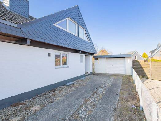 Haus zum Kauf 289.000 € 6 Zimmer 172,5 m² 718 m² Grundstück frei ab 01.04.2026 Rickert 24782