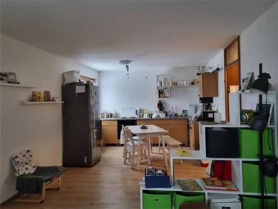 Wohnung zur Miete 450 € 2 Zimmer 49 m² Geschoss 1/2 frei ab sofort Oststadt - Stadtviertel 011 Pforzheim 75175