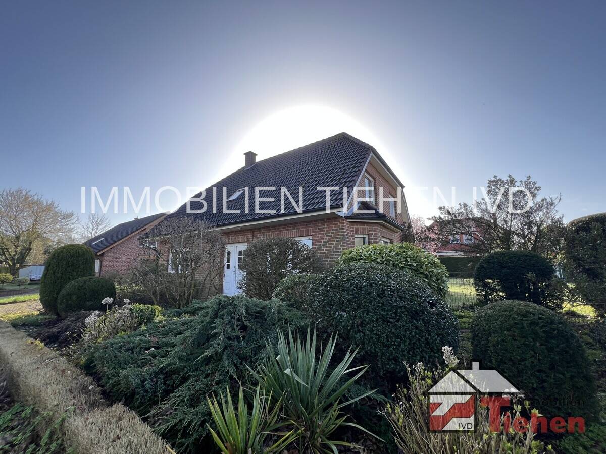 Immobilie in Lähden - Trautes Heim - Glück allein! Landhaus mit zwei Garagen in ruhiger Lage PROVISIONSFREI! - Bild 2