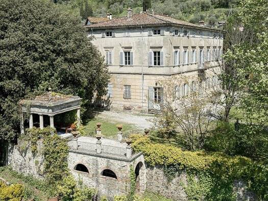 Haus zum Kauf 2.700.000 € 1.340 m² Lucca 55100