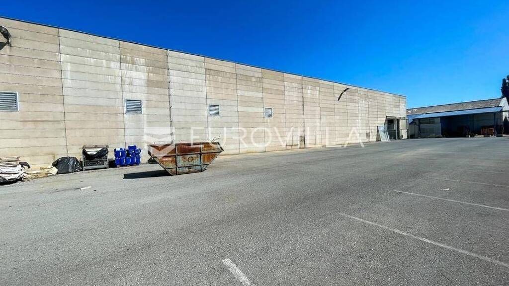 Büro zum Kauf 3.900.000 € Beli Manastir Beli Manastir