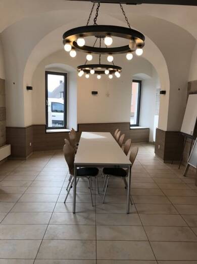 Verkaufsfläche zur Miete 1.309 € 187,3 m² Verkaufsfläche Marktplatz 8 Wilhermsdorf Wilhermsdorf 91452