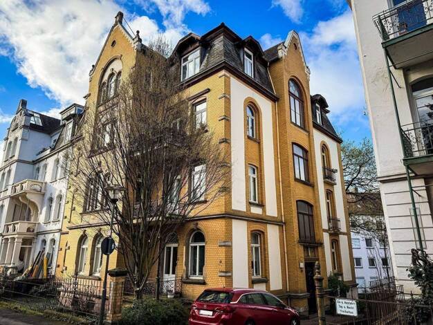 Wohnung zum Kauf 340.000 € 3 Zimmer 113 m² West Vorderer Westen 34119