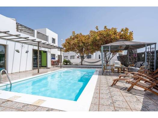Villa zum Kauf 650.000 € 4 Zimmer 250 m² 525 m² Grundstück Yaiza 35570