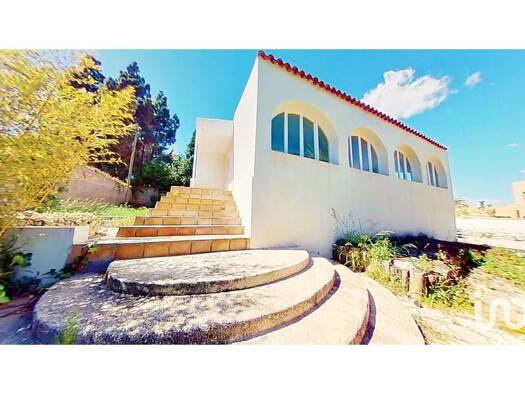 Villa zum Kauf 669.000 € 4 Zimmer 329 m² 1.150 m² Grundstück Alicante 03015