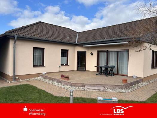 Bungalow zum Kauf 250.000 € 4 Zimmer 112 m² 700 m² Grundstück Gräfenhainichen 06773