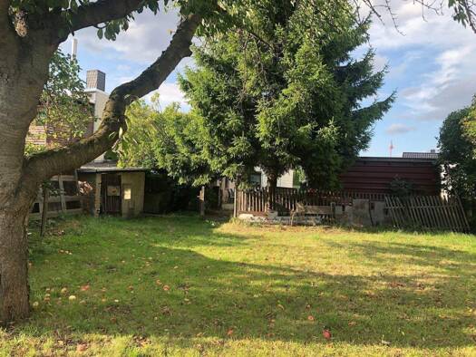 Doppelhaushälfte zum Kauf 160.000 € 3 Zimmer 57 m² 990 m² Grundstück frei ab sofort Weststraße Markranstädt 04420