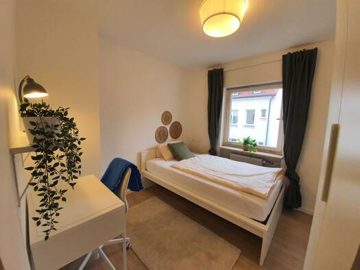 WG-Zimmer zur Miete 495 € 9 m² frei ab sofort Maxfeld Weiterer Innenstadtgürtel West / Nord / Ost 90409