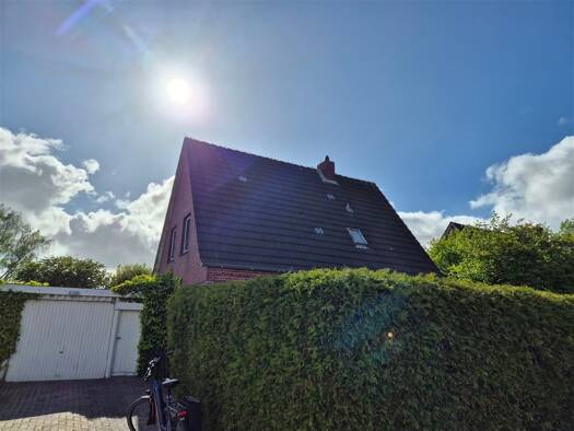 Einfamilienhaus zum Kauf 199.000 € 4 Zimmer 89,1 m² 749 m² Grundstück Jever 26441